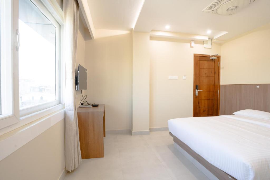 Standard AC Room — view 2